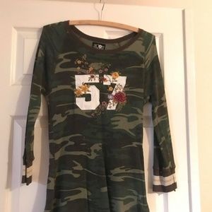 Lucky long sleeve thermal style shirt